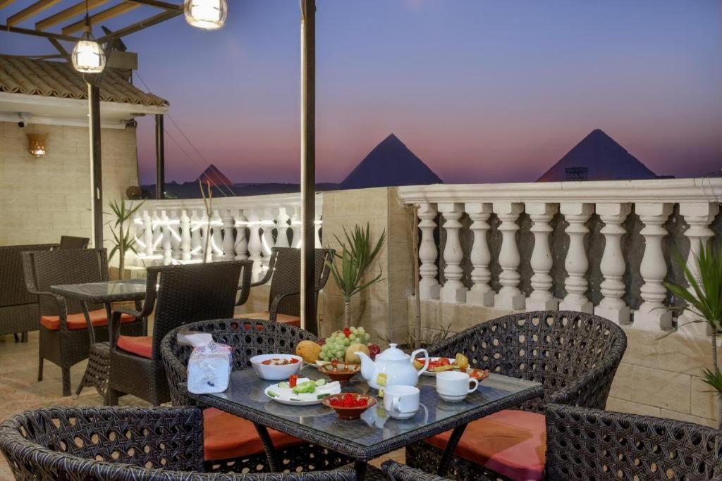 Pyramids Lights Hotel Kairo Exterior foto